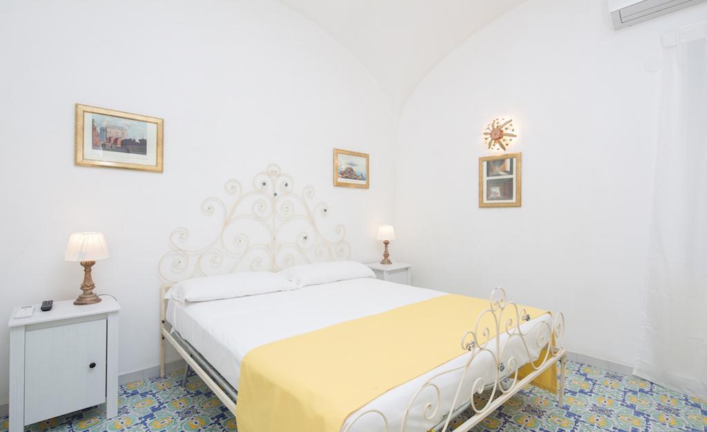 Marlin Guest House Κάπρι Δωμάτιο φωτογραφία